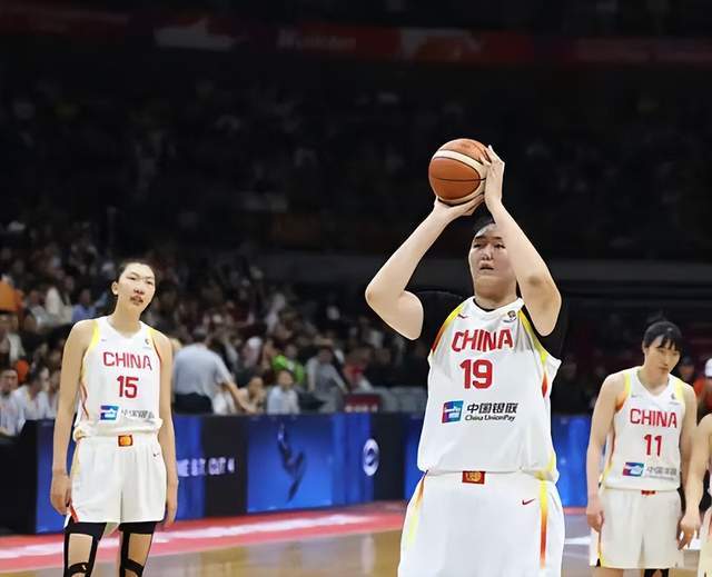 欧博abg官网入口-8分钟11分5板！2.26米小姚明持续爆发 只有老帅能用好她？