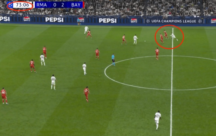 欧博-5秒狂奔大半场！阿诺德从中线一路前插，低平传中精准找到姆巴佩